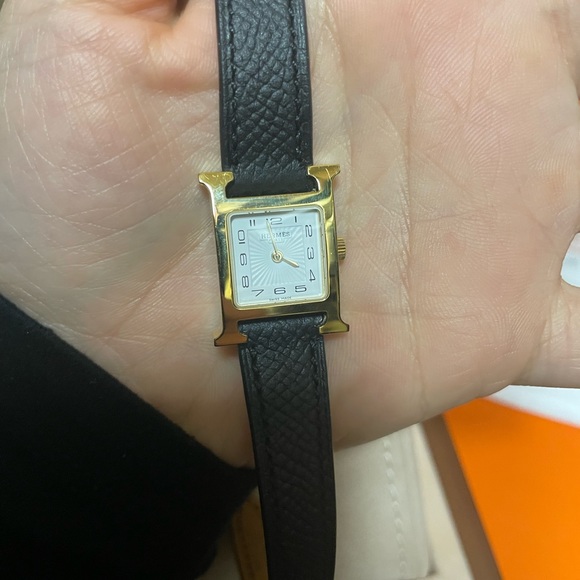 Genuine Hermes watch 17mm size - Picture 5 of 5